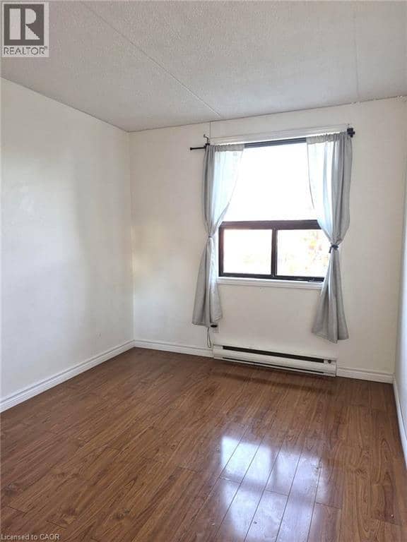 65 N SILVERCREEK Parkway N Unit# 301 — photo 15 of 23