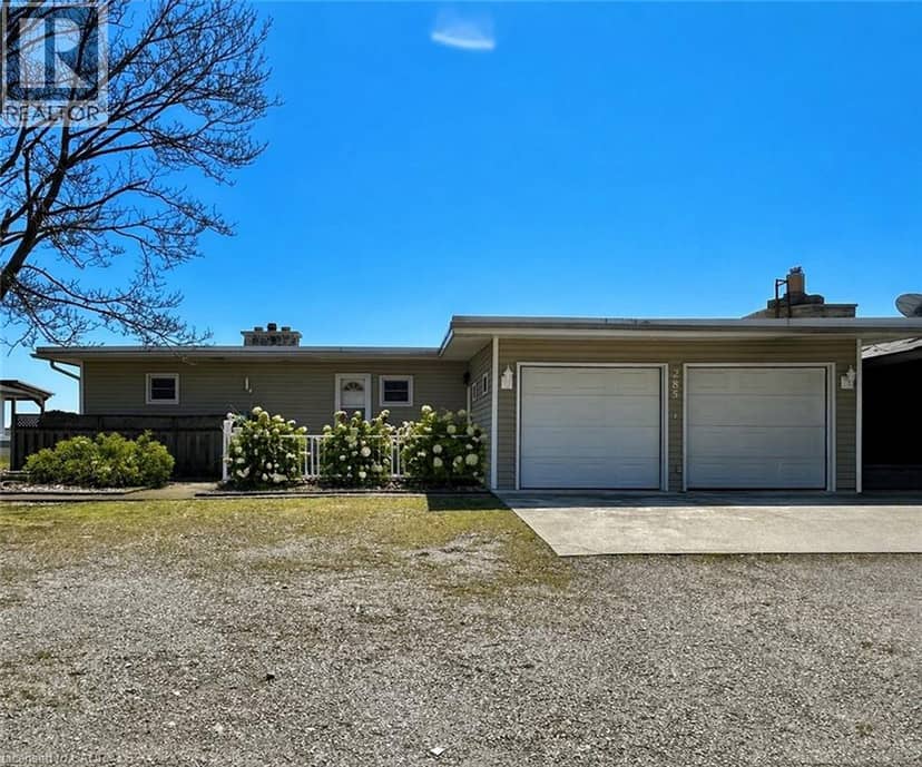 285 BAYGROVE Line — photo 3 of 40