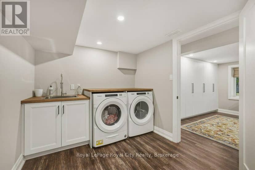 236 Stanley Street — photo 24 of 29