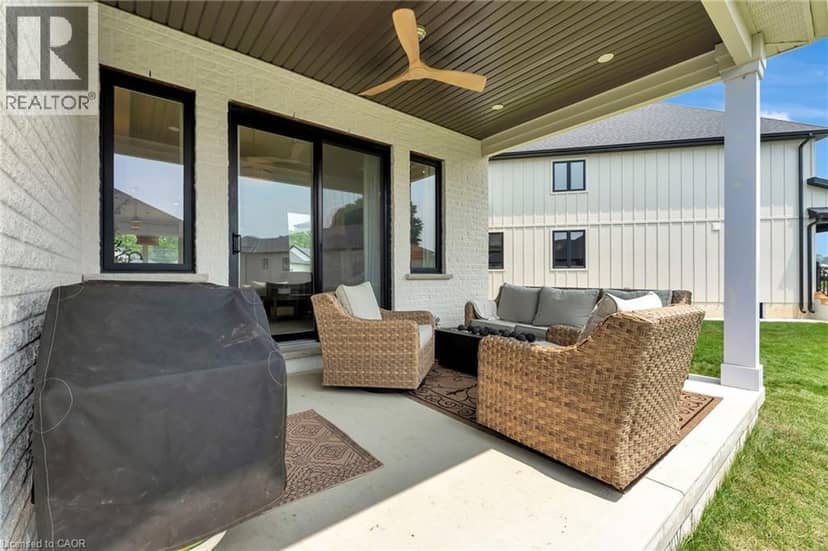 10 MACNEIL Court — photo 36 of 40