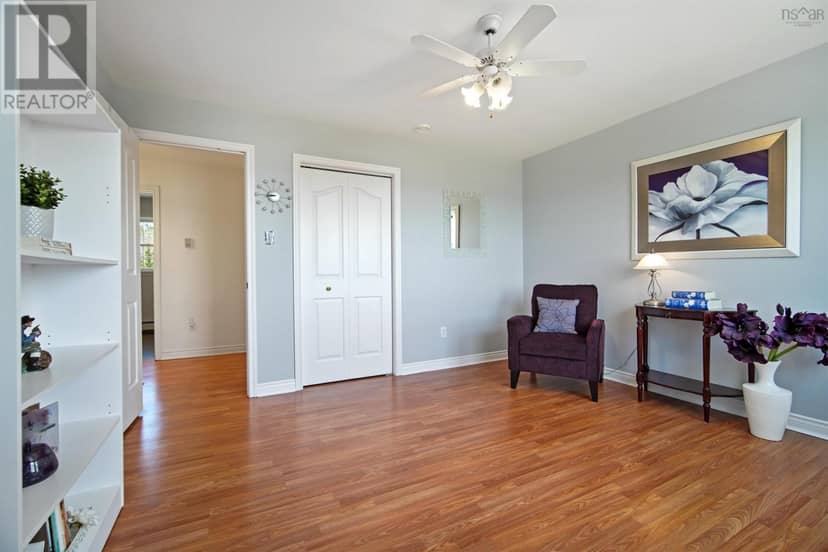 9085 Peggys Cove Road — photo 31 of 39