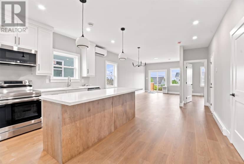 28 Tulip Ridge Boulevard — photo 9 of 16