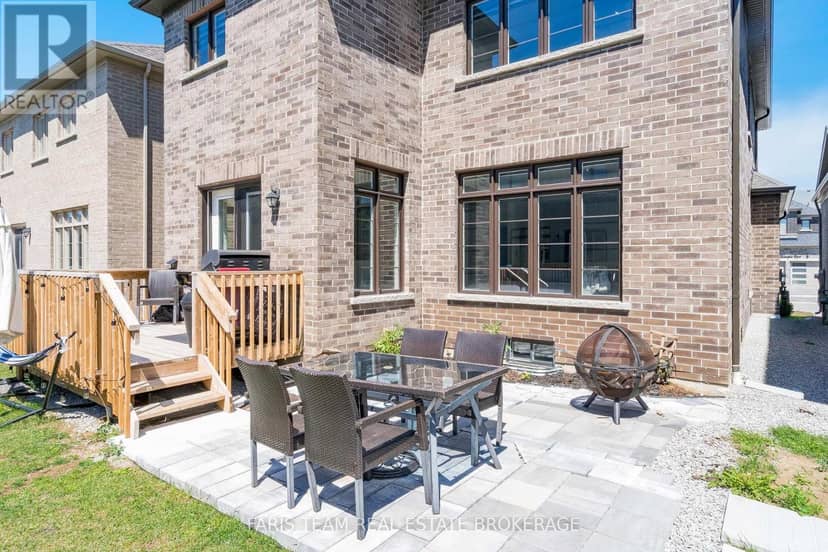 24 Sassafras Road — photo 36 of 40