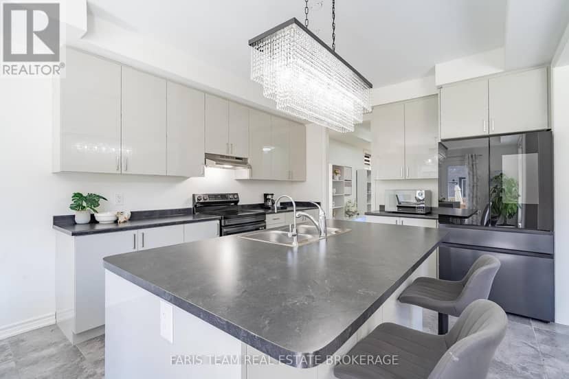 24 Sassafras Road — photo 7 of 40