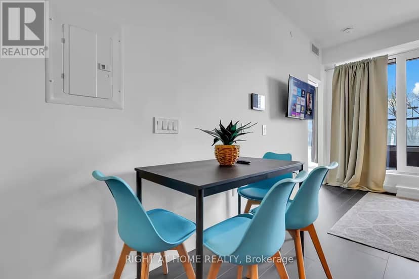 223 - 28 Ann Street — photo 10 of 17