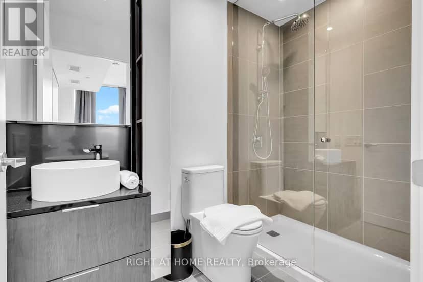 223 - 28 Ann Street — photo 15 of 17