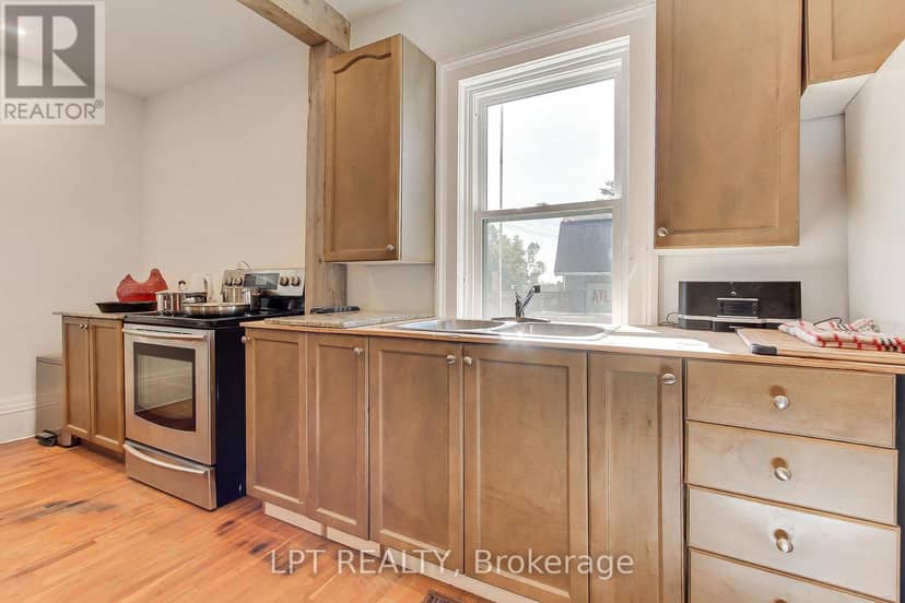 263 Glenarm Road — photo 9 of 36