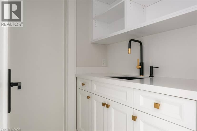481 CHARTWELL Road — photo 19 of 40