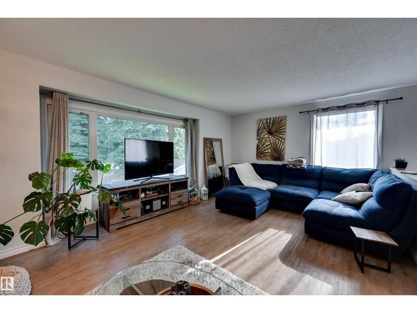 9125B 94 AV — photo 12 of 33