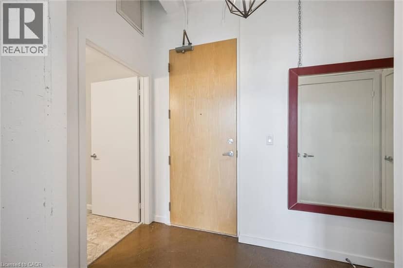 404 KING Street W Unit# 317 — photo 6 of 34