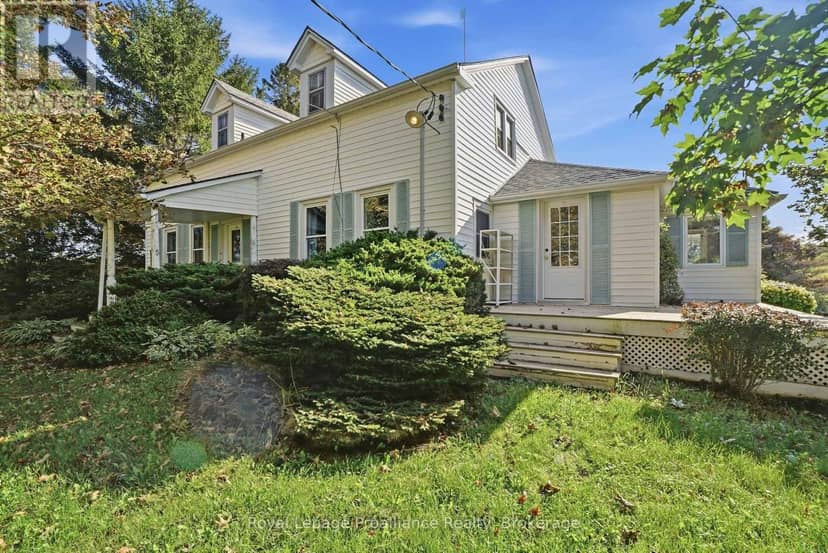 661 County Road 10, Prince Edward County