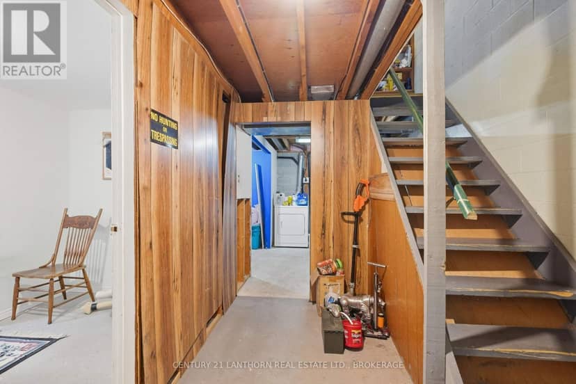 16 Winchester Drive — photo 19 of 28