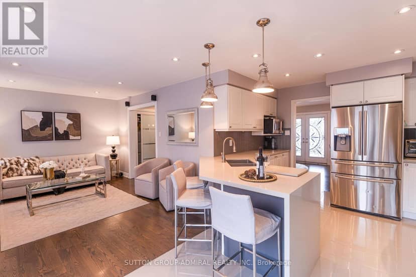 43 Mainland Crescent — photo 16 of 40