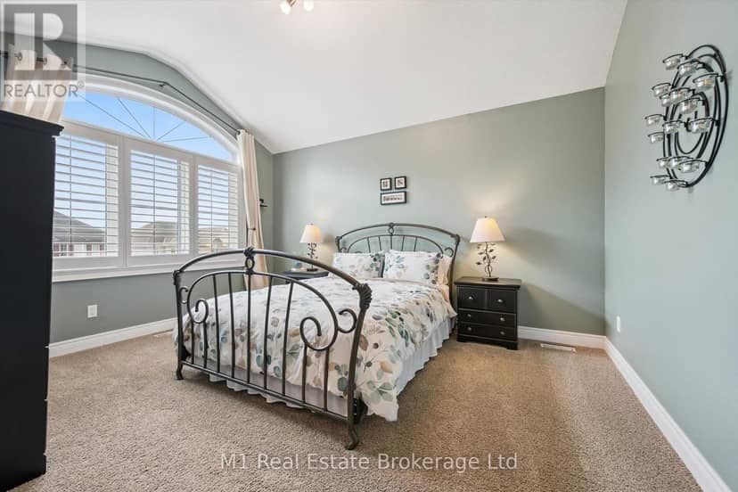 54 Dolman Street — photo 26 of 40