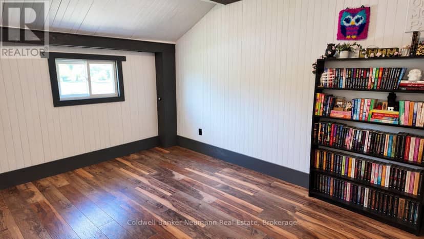 2056 Mill Street E — photo 14 of 33