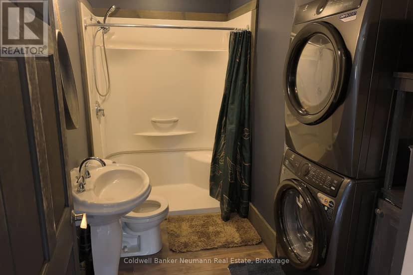 2056 Mill Street E — photo 15 of 33