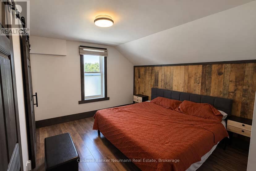 2056 Mill Street E — photo 20 of 33