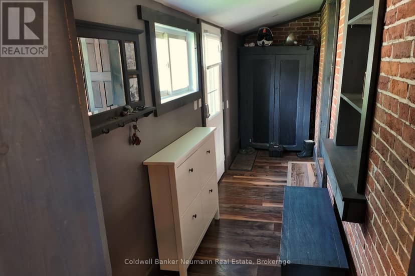 2056 Mill Street E — photo 6 of 33