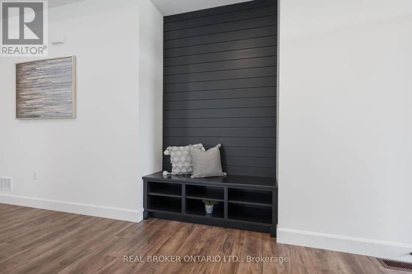 57009 Bruce Street, Bayham, photo 4