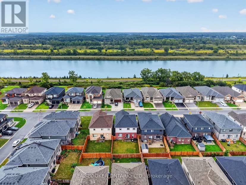 205 Shoreview Drive, Welland