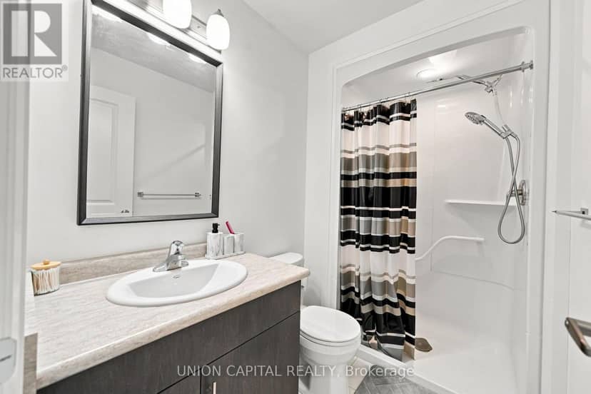 9352 Emerald Avenue — photo 39 of 40