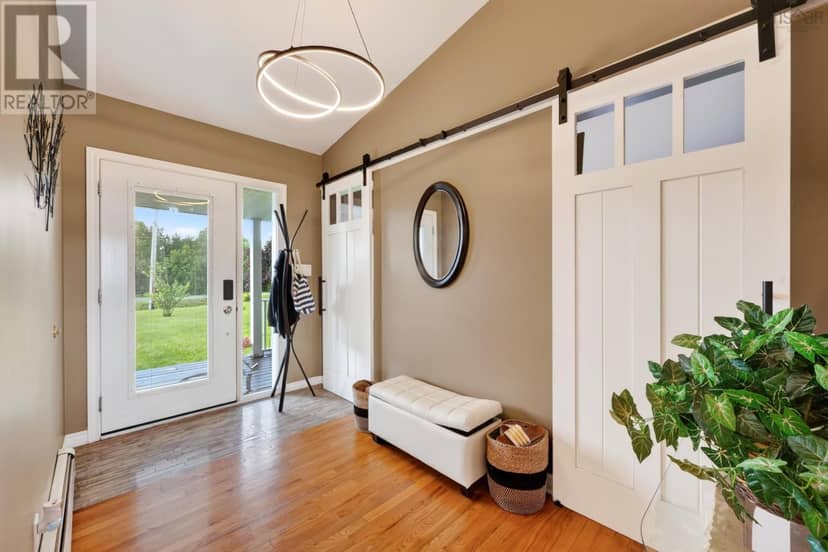 131 Oakfield Drive — photo 12 of 40