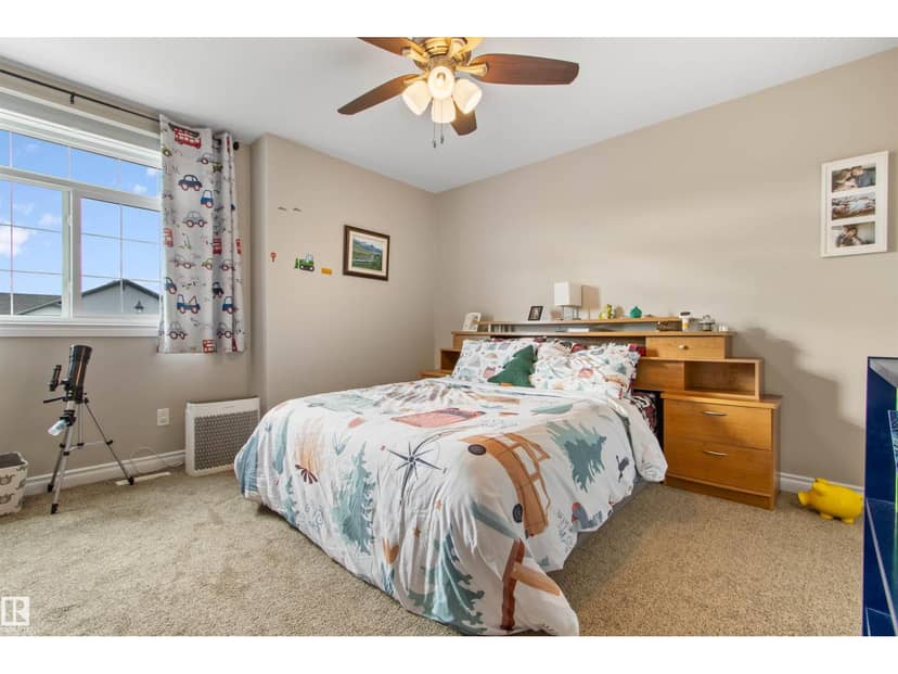 4129 40 ST — photo 33 of 40