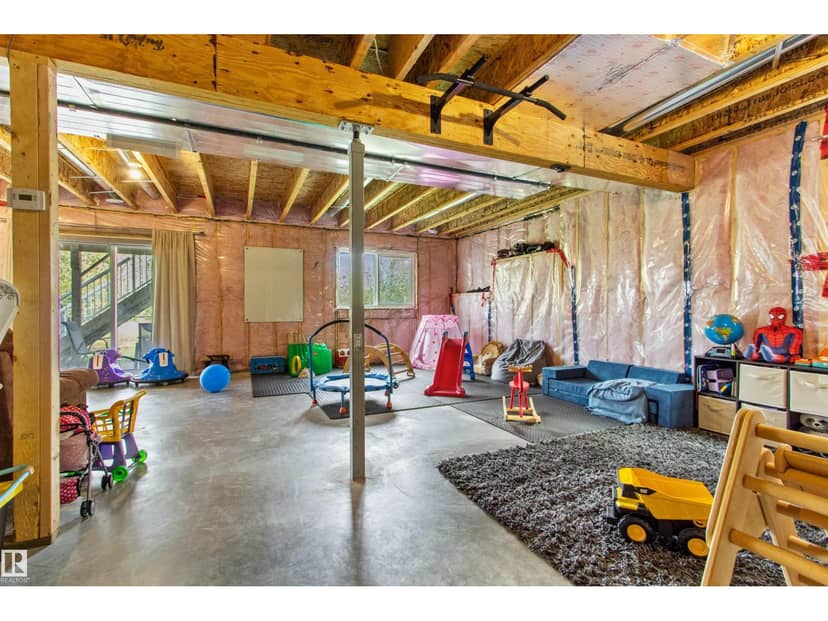 4129 40 ST — photo 34 of 40