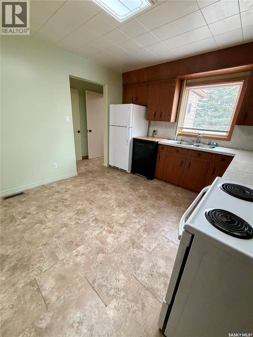 710 Prince STREET — photo 17 of 40