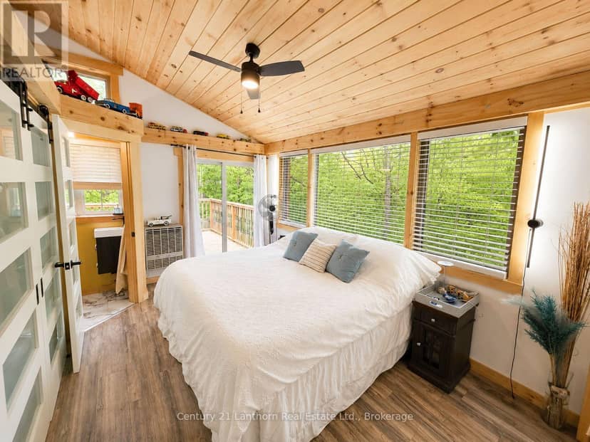 1045 Carnahan Lane — photo 18 of 40