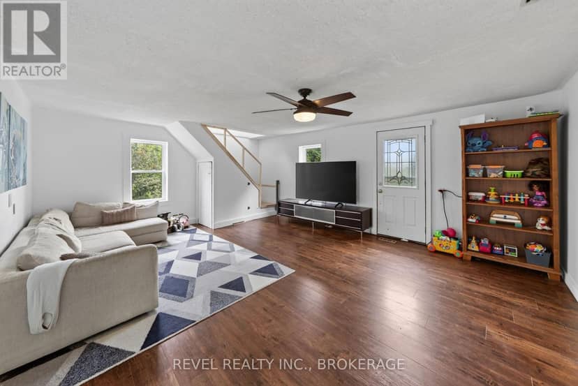 275 Haig Road — photo 16 of 40