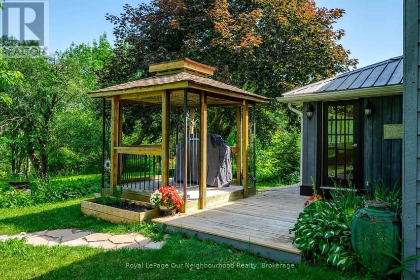 154 Collin Road — photo 39 of 40