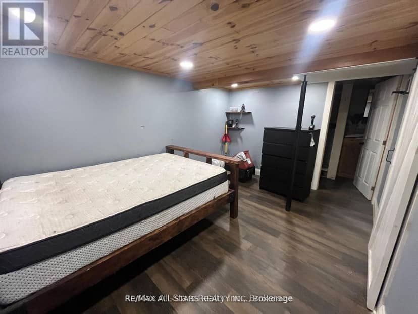 211 Burnt River Road — photo 11 of 16