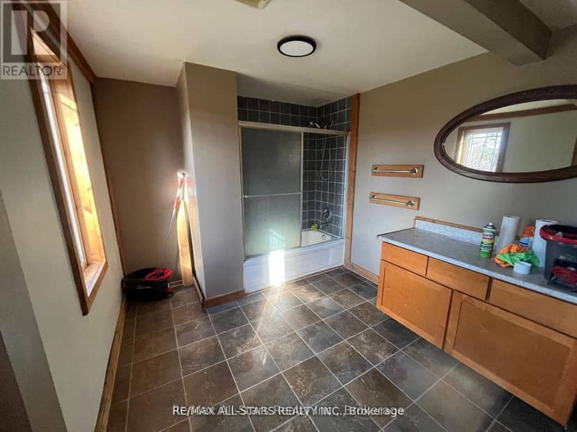 211 Burnt River Road — photo 14 of 16