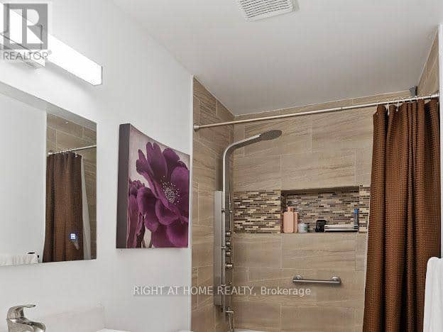 17 - 925 Lawson Road — photo 25 of 30
