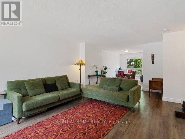17 - 925 Lawson Road — photo 6 of 30