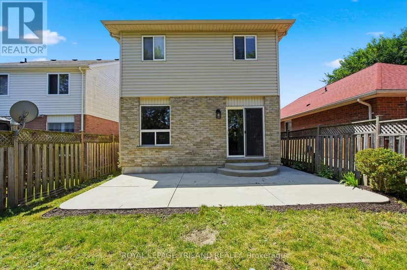 1942 Bloom Crescent — photo 24 of 29