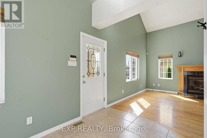 35 Brisson Street — photo 10 of 40