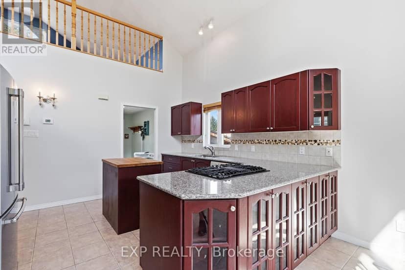 35 Brisson Street — photo 8 of 40