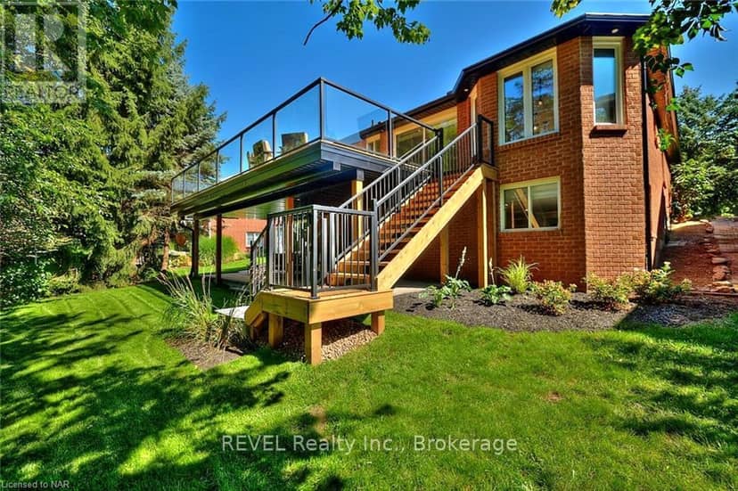 26 Oakridge Boulevard — photo 36 of 40