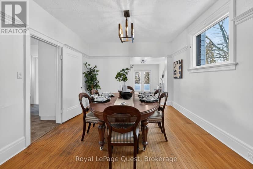 109 Brant Street E — photo 21 of 40