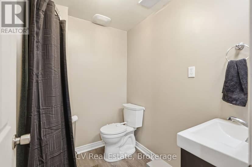 798 Coral Springs Lane — photo 21 of 34