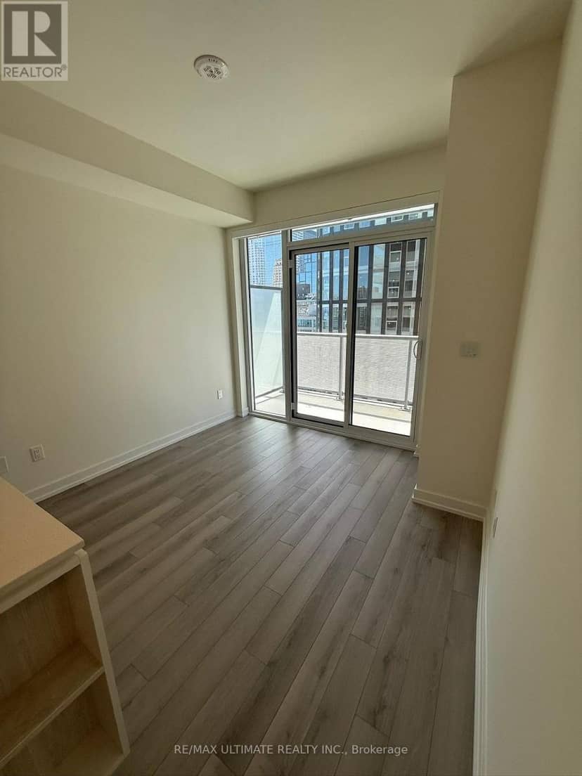 2501 - 89 Church Street — photo 7 of 13