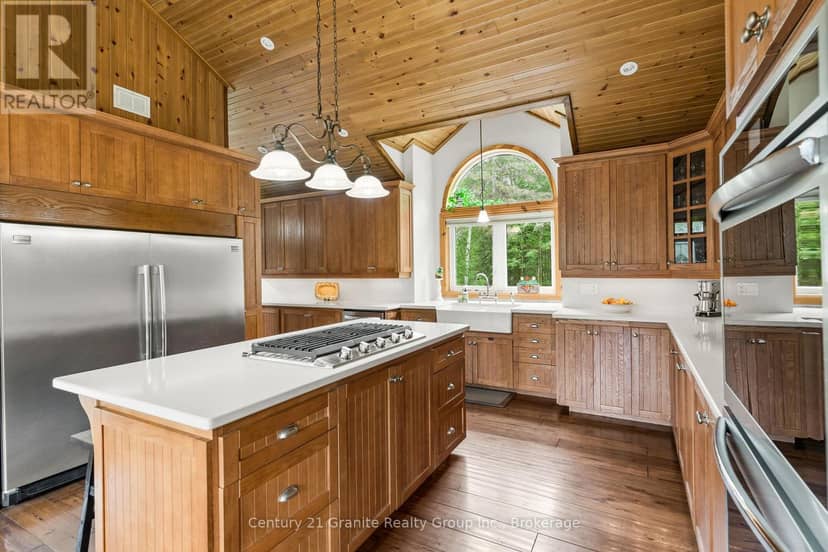 1003 Pontiac Drive — photo 14 of 40