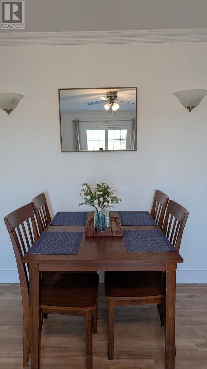 104 Larkhall Street — photo 29 of 31