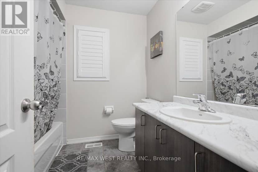 29 Stockell Crescent — photo 33 of 40