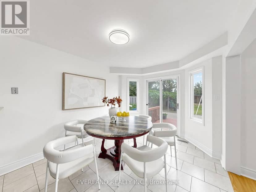 26 Erla Court — photo 13 of 40