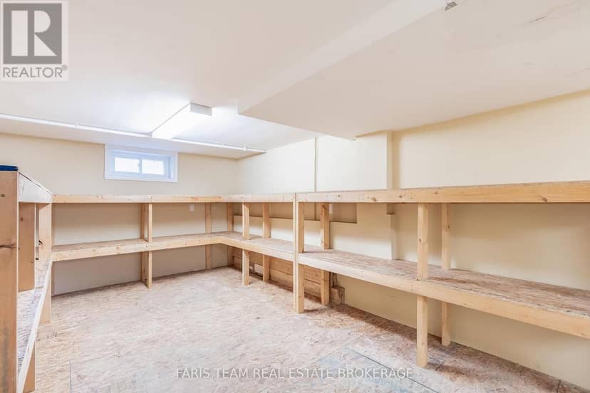 18 Holgate Street — photo 34 of 40