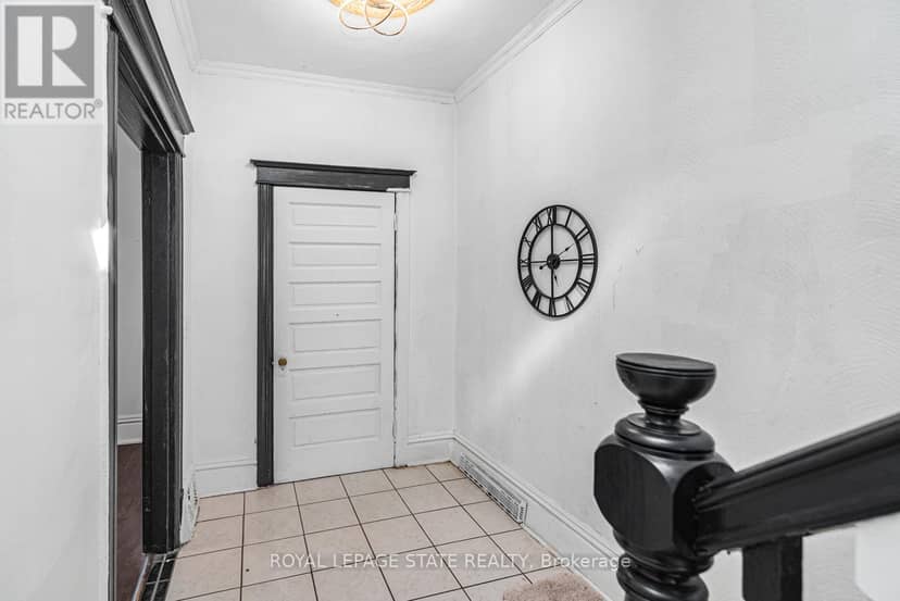 39 Arthur Avenue N, Hamilton, photo 5