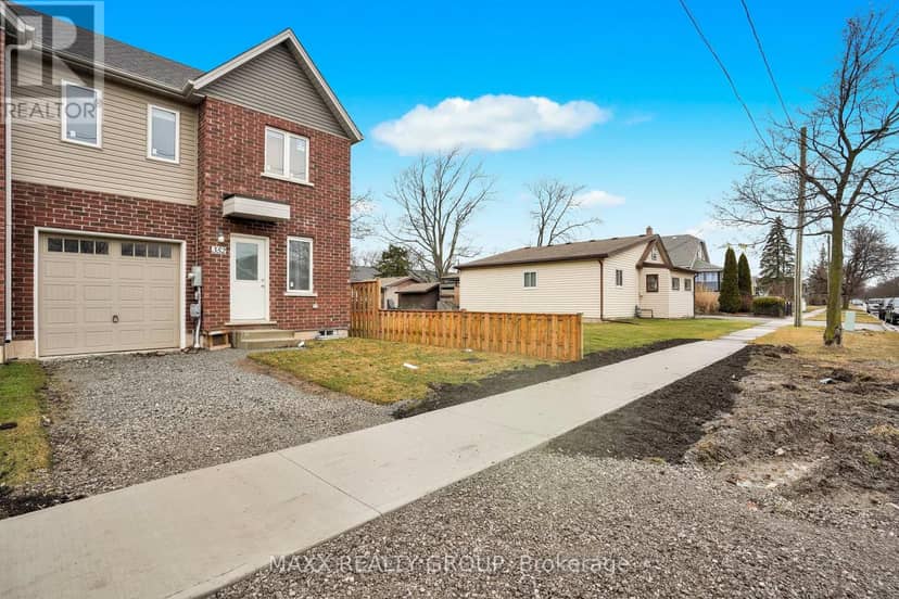 352 Alberta Street — photo 5 of 40
